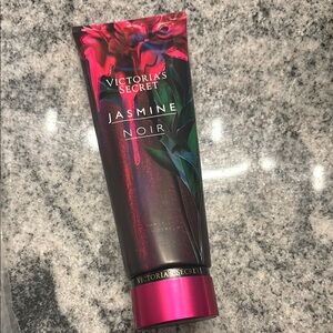 Victoria's Secret Jasmine Noir Body Lotion 8oz new